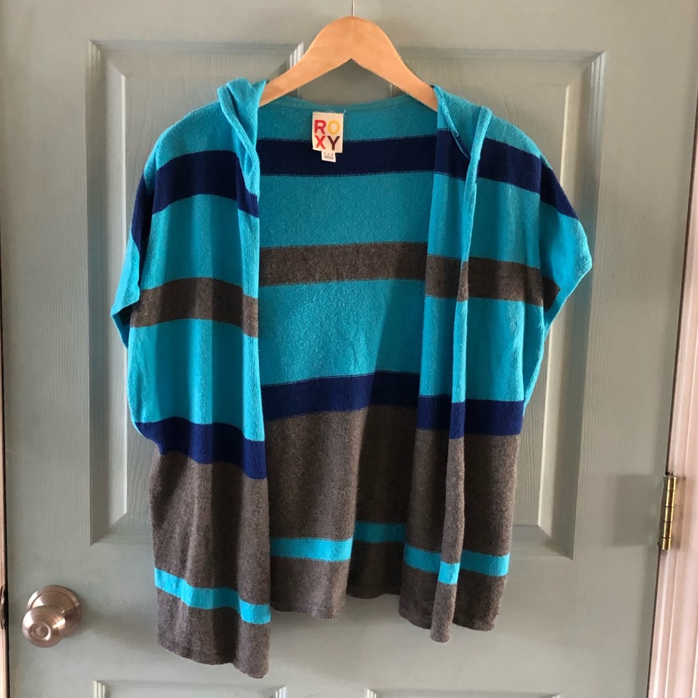 Roxy color-block short sleeve sweater